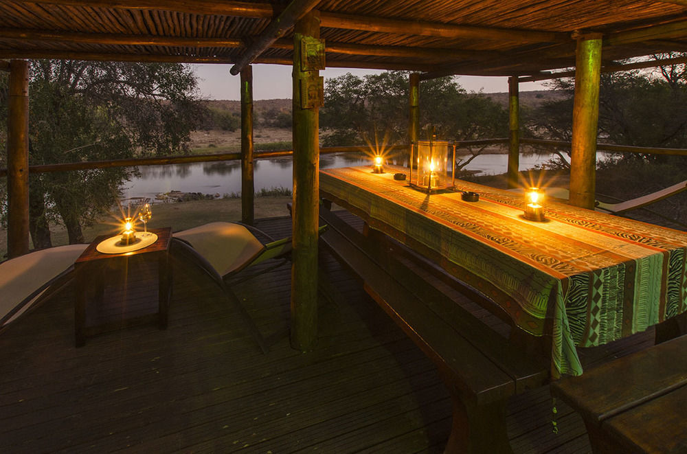 Raptor Retreat Game Lodge โฮดสปรูท ภายนอก รูปภาพ