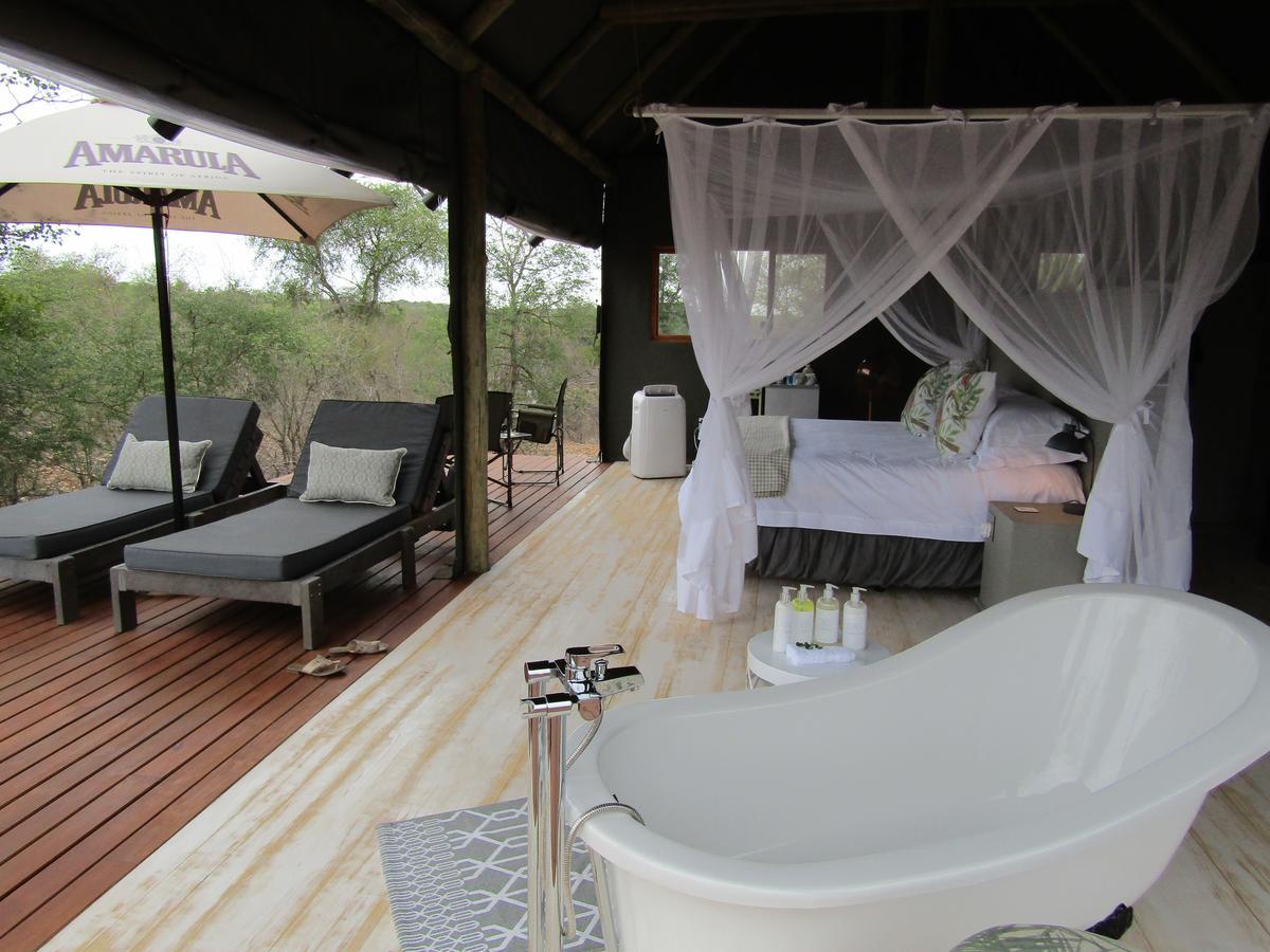 Raptor Retreat Game Lodge โฮดสปรูท ภายนอก รูปภาพ