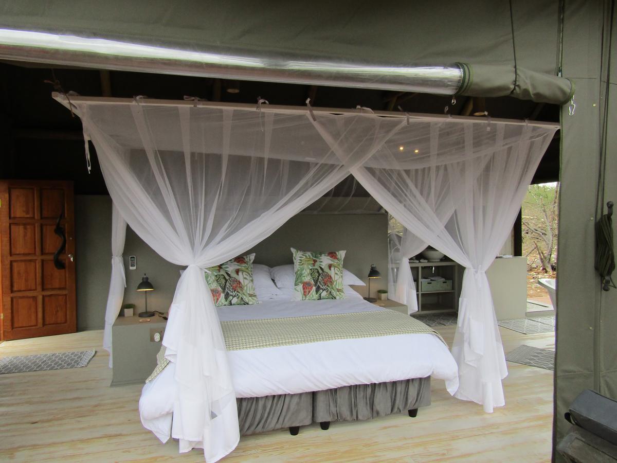 Raptor Retreat Game Lodge โฮดสปรูท ภายนอก รูปภาพ