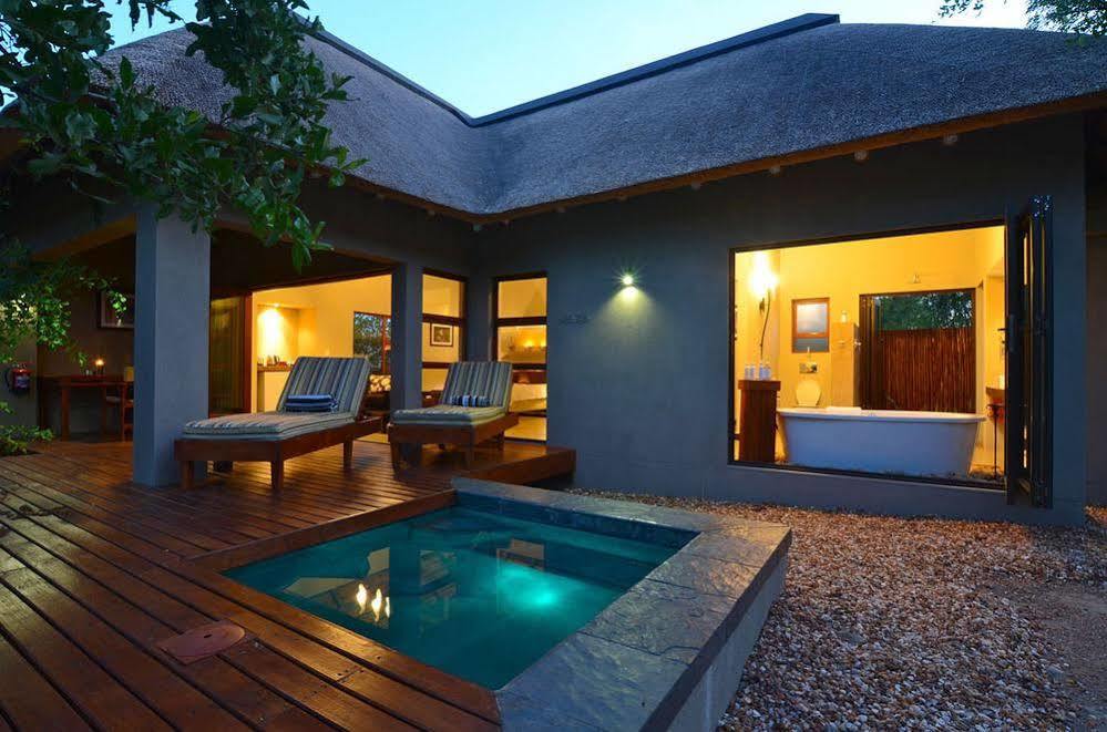 Raptor Retreat Game Lodge โฮดสปรูท ภายนอก รูปภาพ