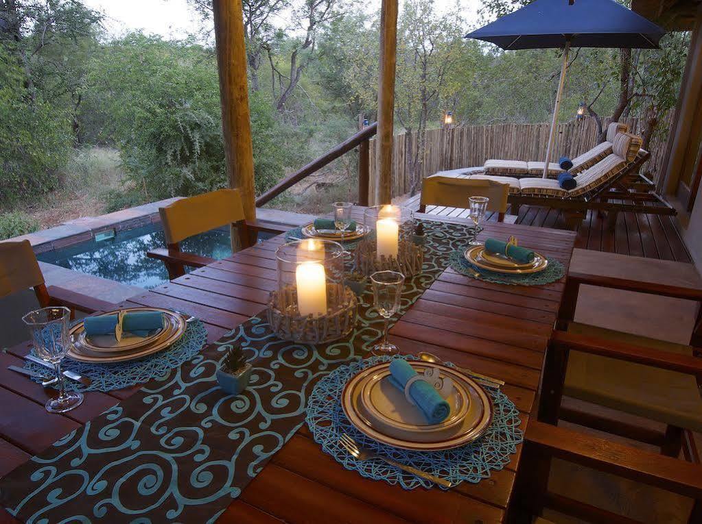 Raptor Retreat Game Lodge โฮดสปรูท ภายนอก รูปภาพ